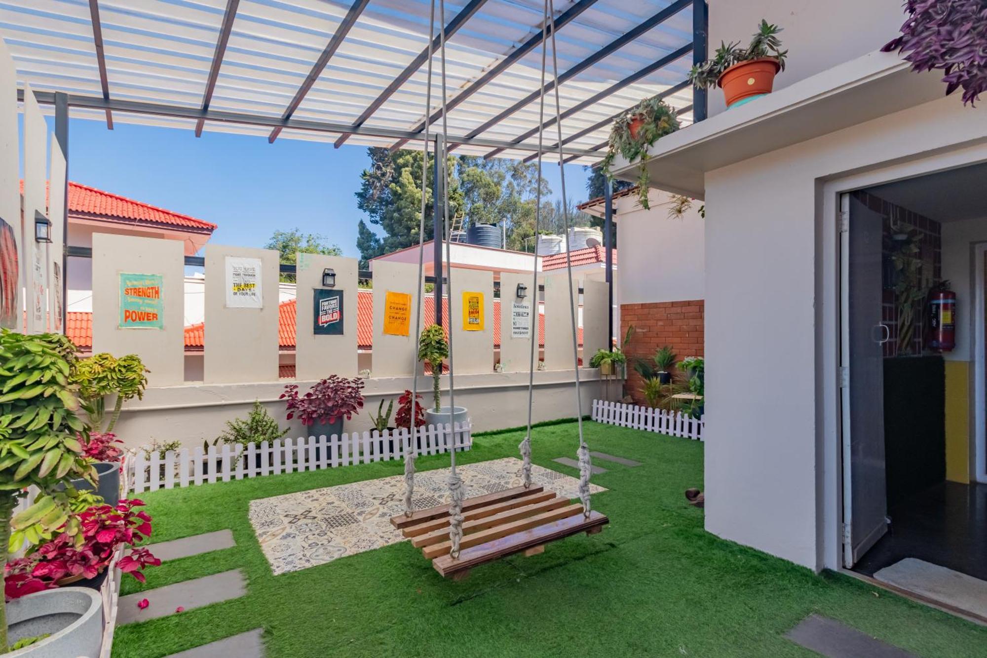 Ganga'S Sri Balaji Cottage Ooty Εξωτερικό φωτογραφία